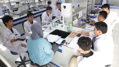 Kolaborasi Riset Universitas Pertamina: Kembangkan AI untuk Akselerasi Penemuan Kandidat Obat Kanker dan Autoimun