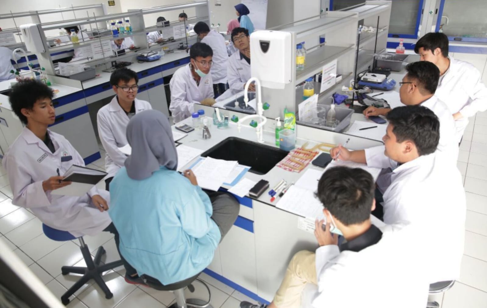 Kolaborasi Riset Universitas Pertamina: Kembangkan AI untuk Akselerasi Penemuan Kandidat Obat Kanker dan Autoimun