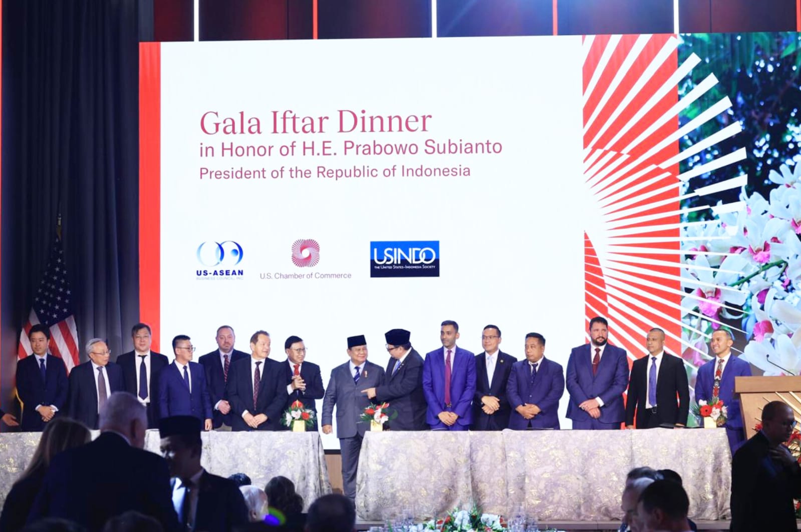 Disaksikan Presiden RI Prabowo, Pertamina–Halliburton Teken MoU Pemulihan Lapangan Migas