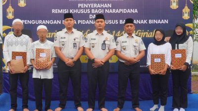 Ratusan Narapidana Rutan Kelas I Depok, Terima Remisi Khusus Hari Raya Idulfitri 1447 Hijriah Ratusan Narapidana Rutan Kelas I Depok, Terima Remisi Khusus Hari Raya Idulfitri 1447 Hijriah