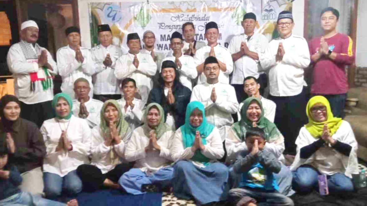 Majelis Taklim Balai Wartawan Kota Depok: Mempererat Silaturahmi dan Tebar Keberkahan Halalbihalal di Puncak