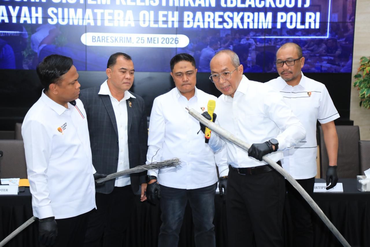 Bareskrim Polri: Hasil Investigasi Awal Blackout di Sumatera, Karena Faktor Teknis dan Cuaca Ekstrem, tidak Ada Unsur Sabotase Bareskrim Polri: Hasil Investigasi Awal Blackout di Sumatera, Karena Faktor Teknis dan Cuaca Ekstrem, tidak Ada Unsur Sabotase