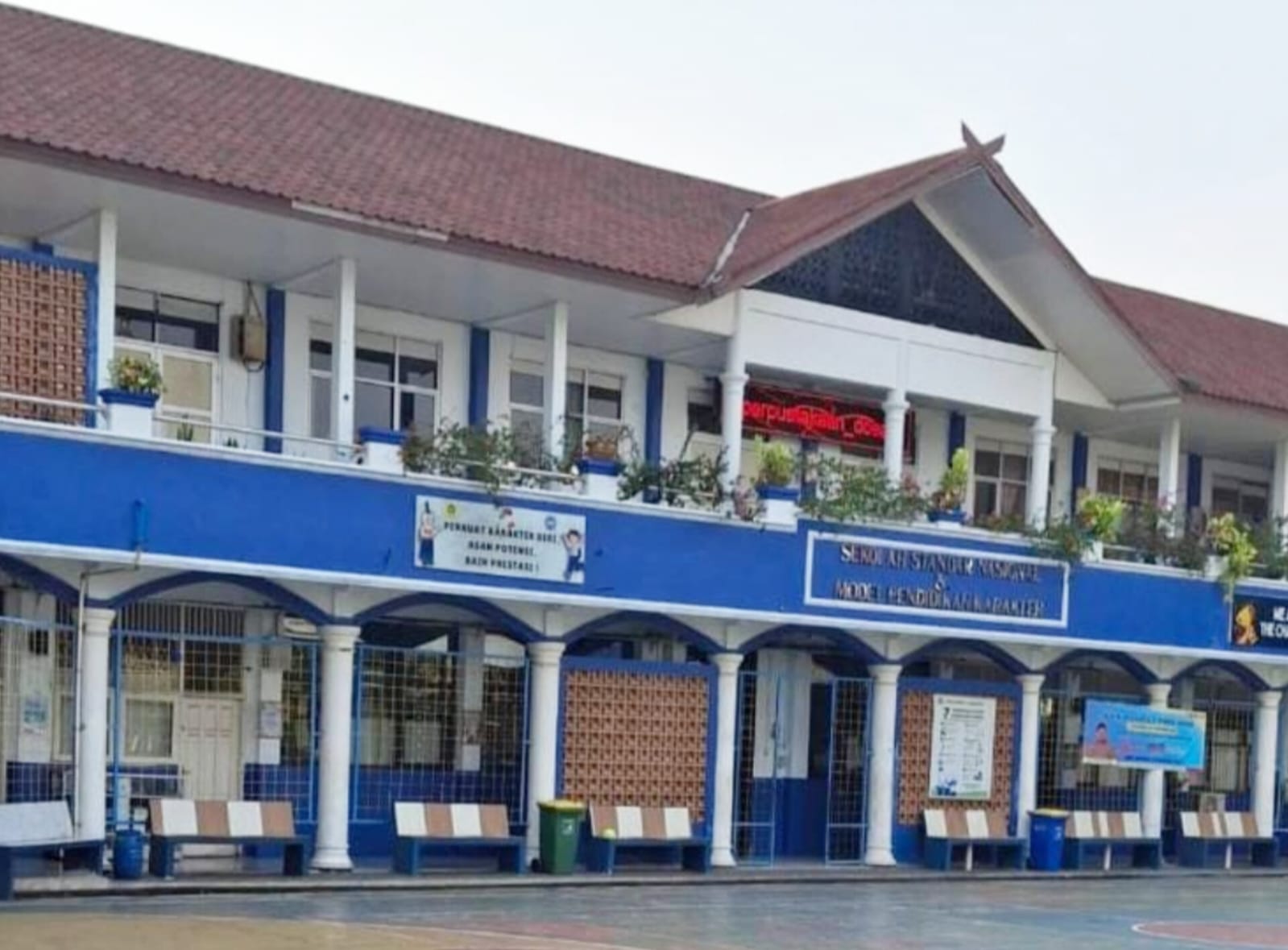 SPMB SMPN 2 Cibinong Diduga Bermasalah, Jalur Mutasi Dipertanyakan: Pendidikan Jangan Jadi Ladang KKN