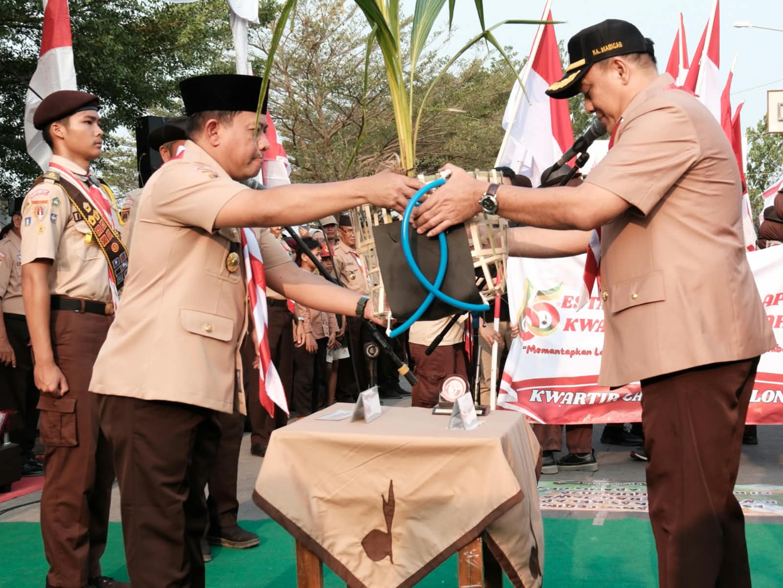 Plt Bupati Nurkholes: Pramuka Wadah Pembentukan Karakter Generasi Milenial dan Gen Z