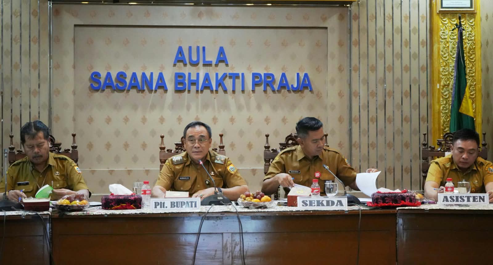 Rakor Pemalang 2026: Perbaiki Kinerja, Tolak KKN, Tingkatkan Mutu Layanan Secara Berkelanjutan Rakor Pemalang 2026: Perbaiki Kinerja, Tolak KKN, Tingkatkan Mutu Layanan Secara Berkelanjutan