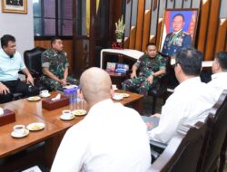 Kunjungi Mabes AD, KASAD Terima Audiensi PT Dirgantara Indonesia Kunjungi Mabes AD, KASAD Terima Audiensi PT Dirgantara Indonesia