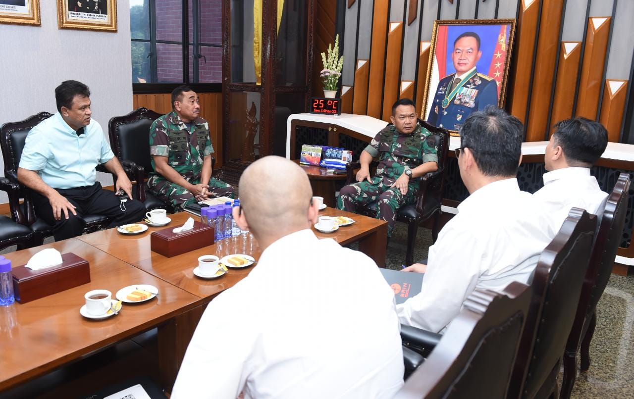 Kunjungi Mabes AD, KASAD Terima Audiensi PT Dirgantara Indonesia