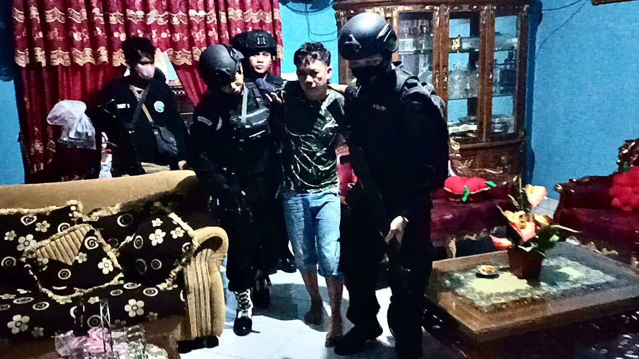 Brimob Berhasil Bekuk Kawanan Pelaku Penyalahgunaan Narkotika Di Empat Lawang Sumsel