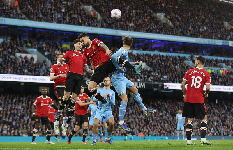 MU Turun Satu Peringkat Setelah Dibungkam Man City MU Turun Satu Peringkat Setelah Dibungkam Man City