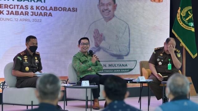 Ridwan Kamil Ngabuburit Bareng Kajati Jabar Bahas Penggunaan Produk Dalam Negeri