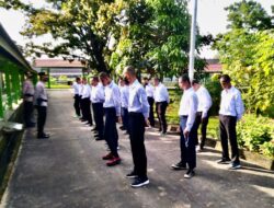 Satbrimob Polda Sumsel Lakukan Pembinaan Kepada Para Pelajar Yang Tertangkap Tawuran Satbrimob Polda Sumsel Lakukan Pembinaan Kepada Para Pelajar Yang Tertangkap Tawuran