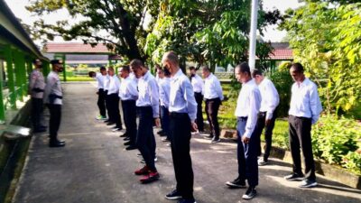 Satbrimob Polda Sumsel Lakukan Pembinaan Kepada Para Pelajar Yang Tertangkap Tawuran