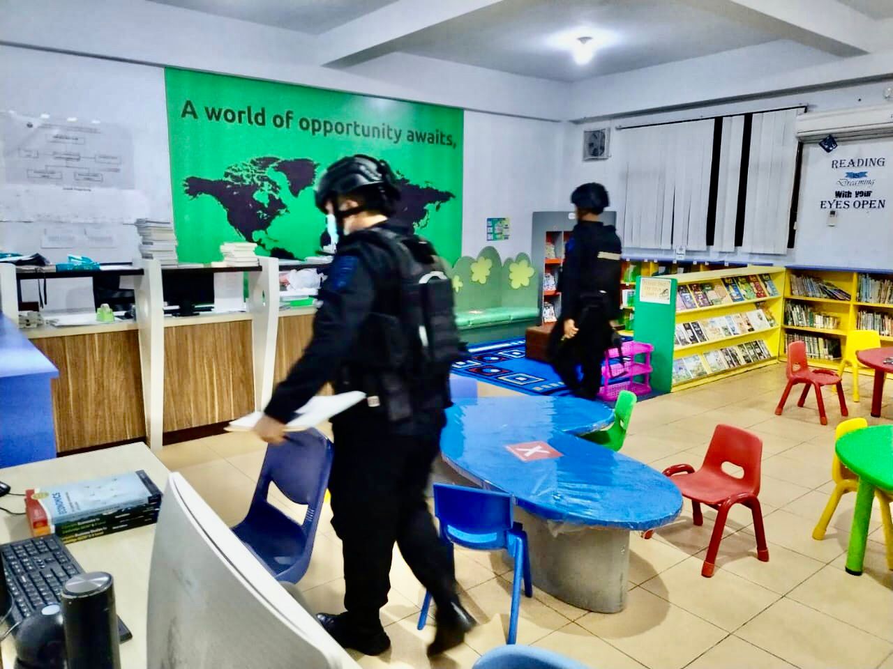 Tim Gegana Polda Sumsel, Sisir Singapore Internasional School Palembang Pasca Diteror Bom