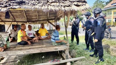 Jaga Situasi Kabupaten Ogan Ilir Agar Tetap Kondusif Di Bulan Ramadhan, Brimob Polda Sumsel Lakukan Patroli