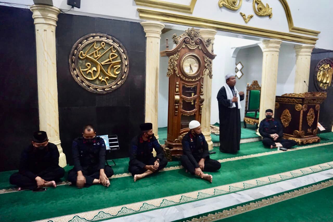 Dansat Brimob Polda Sumsel Hadiri  Giat Konsolidasi Dan Ngabuburit  di Mako Brimob Polda Sumsel