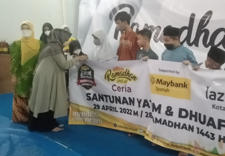 Terima Bantuan Dari Program UUS Maybank, LAZISMU Kota Depok Salurkan Bantuan Kepada 100  Orang Anak Yatim