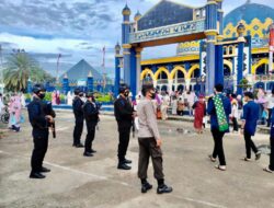 Pelaksanaan Shalat Idul Fitri 1443 H Di Kota Lubuk Linggau, Dijaga Personel Satuan Brimob Polda Sumsel