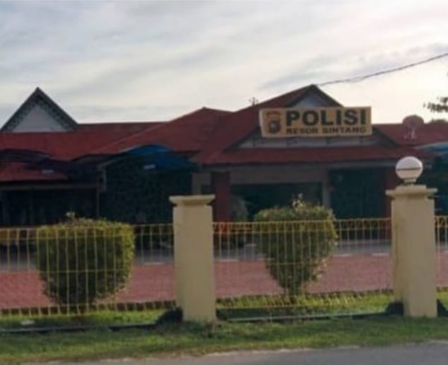 Pengusiran Wartawan Oleh Oknum Anggota Polres Sintang, Saat Menjalankan Tugas: Kapolres Sintang Mohon Klarifikasi