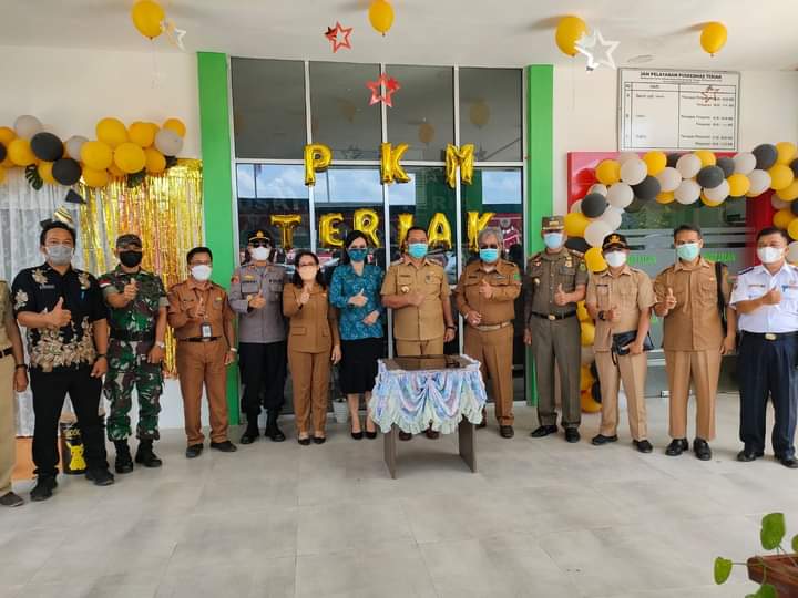 Peresmian Puskesmas Teriak oleh Bupati Bengkayang Sebastianus Darwis, SE. MM