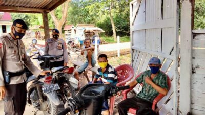 Ciptakan Suasana Kondusif Di Ogan Ilir, Personil Brimob Sumsel Sambangi Warga serta Berikan Himbauan Kantibmas