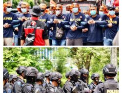 Satbrimob Polda Sumsel Lakukan Pengamanan Aksi Demo Peringatan May Day oleh  Ratusan Buruh  Di Gedung DPRD Sumsel