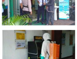 Antisipasi Penyebaran Virus Covid-19 Dan Variant Baru, Brimob Sumsel Lakukan Penyemprotan Disinfektan Di Fasilitas Publik