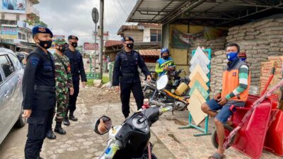Jaga Kondusifitas Wilayah Pali, Satbrimob Polda Sumsel & Anggota Koramil 404 – 03 / Talang Ubi Gelar Patroli Bersama