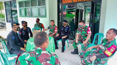 Giat Sinergitas TNI – Polri, Personel Brimob Sumsel Gelar Silaturahmi Ke Koramil 402-04 / Tanjung Raja