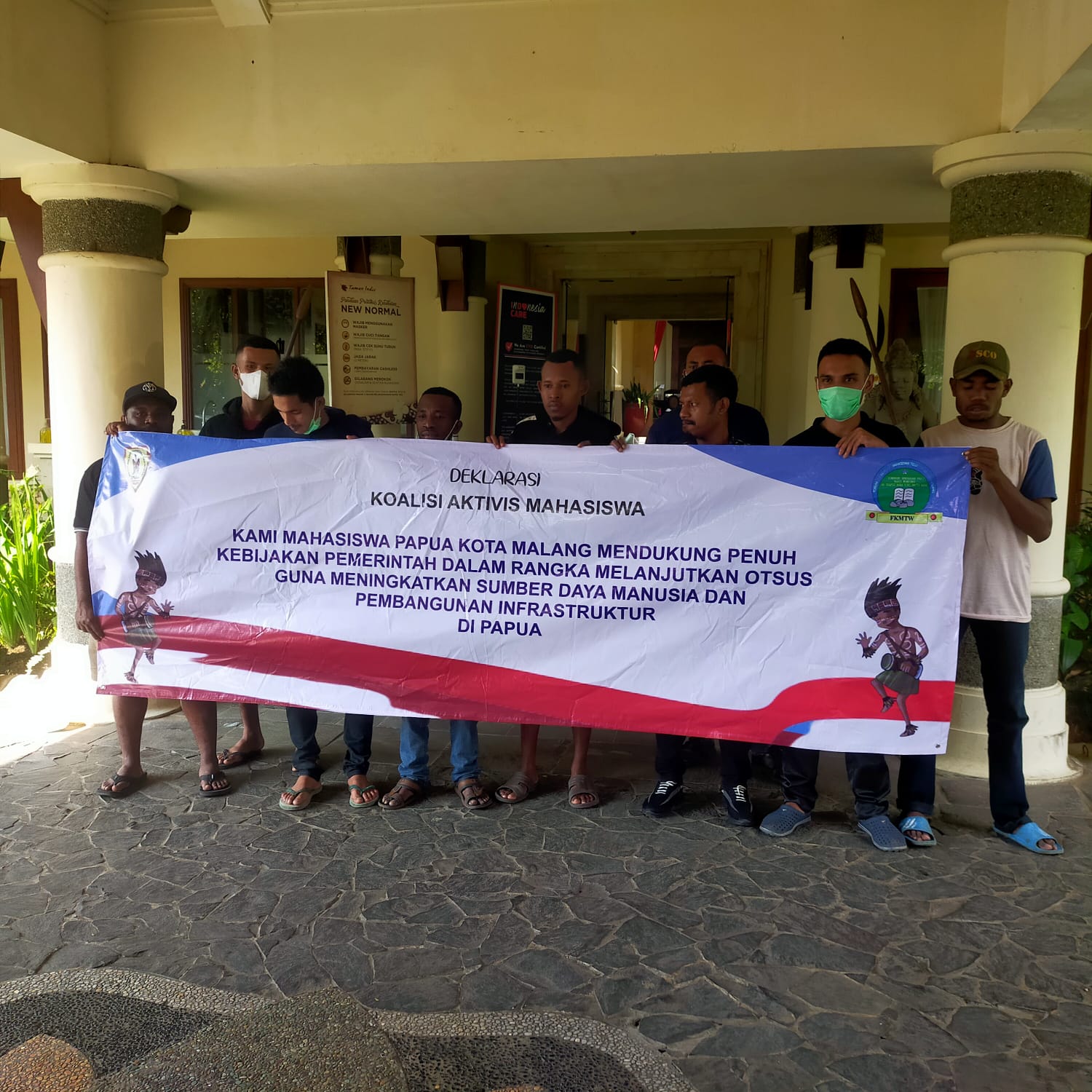 Bentangkan Spanduk, Koalisi Mahasiswa Papua di Malang Nyatakan Dukungan  DOB dan Otsus di Tanah Papua