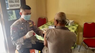 Guna Mendukung Percepatan Vaksinasi Nasional, Poliklinik Satbrimob Polda Sumsel Sediakan Layanan Vaksinasi Gratis