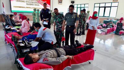 Peringatan HUT Ke-41 Korem 044/ Garuda Dempo, Brimob Sumsel Turut Partisipasi Dalam Giat Donor Darah