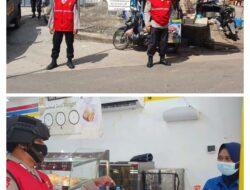 Guna Mencegah Penyebaran Covid-19, Brimob Sumsel Tak Bosan Ingatkan Masyarakat Tetap Patuhi Prokes