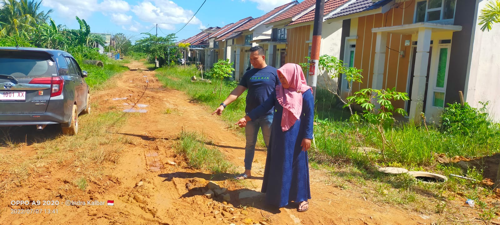 Warga Keluhkan Insfraktur Jalan Perumahan BTN Homenesty Residence Sui Rasau 2022