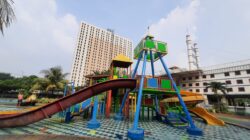 Kolam berenang GLV waterpark menyediakan fasilitas yang sangat menarik