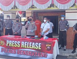 Polres Bengkayang Berhasil Mengamankan Tersangka Tindak Pidana Perlindungan Pekerja Migran (PPMI) 2022. Polres Bengkayang Berhasil Mengamankan Tersangka Tindak Pidana Perlindungan Pekerja Migran (PPMI) 2022.