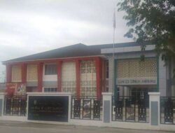 Kejaksaan Negeri Periksa Dugaan Penyimpangan Proyek Revitalisasi Gedung SDN 23 Singkawang TA APBD 2021. Kejaksaan Negeri Periksa Dugaan Penyimpangan Proyek Revitalisasi Gedung SDN 23 Singkawang TA APBD 2021.