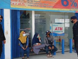 Brimob Sumsel Jalankan Patroli Di Ogan Ilir Guna Menjaga Rasa Aman Bagi Masyarakat Brimob Sumsel Jalankan Patroli Di Ogan Ilir Guna Menjaga Rasa Aman Bagi Masyarakat