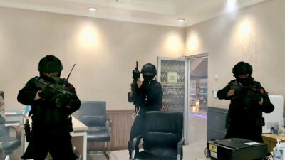 Langkah Cepat Satbrimob Polda Sumsel Terjunkan Unit Wanteror dan Unit Jibom Gegana Akhiri Drama Penyanderaan Karyawan PT PLN UW S2JB