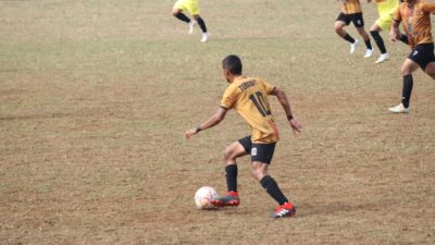 Taklukan Tuan Rumah SPN Batua Dengan Skor Tipis 1-0, Teratai FC Menuju Semifinal Kapolda Cup 2022