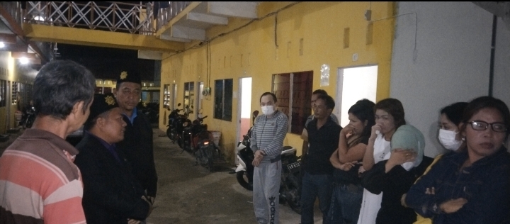 Tim Gabungan Pemda Sambas dan BNNK Singkawang Melakukan Razia Ke Kost Dan Penginapan Di kabupaten Sambas.