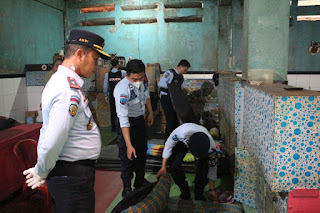 Karutan Depok Kuat Wujudkan P4GN Kembali Sidak Kamar Hunian