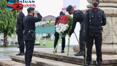 Brimob Polda Sumsel Laksanakan Ziarah dan Tabur Bunga Di TMP Ksatria Ksetra Siguntang Dalam Rangka Menyambut HUT Brimob Ke-77