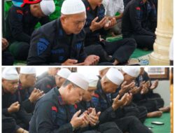 Wujud Empati, Dansat Brimob Polda Sumsel Pimpin Doa Bersama Untuk Para Korban Gempa Cianjur Wujud Empati, Dansat Brimob Polda Sumsel Pimpin Doa Bersama Untuk Para Korban Gempa Cianjur