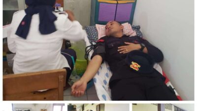 Sejumlah Personel Satbrimob Polda Sumsel Mengikuti Bakti Sosial  Donor Darah Dalam Rangka Peringatan HKSN dan HDI