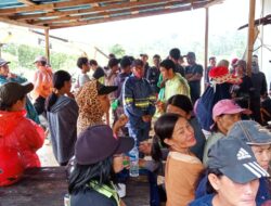Karyawan Dan Mitra PT JO Perdana Agri Technologi Berharap Portal dan Pemasangan Adat Segera Dibuka Untuk Aktivitas Kembali Normal 2022 Karyawan Dan Mitra PT JO Perdana Agri Technologi Berharap Portal dan Pemasangan Adat Segera Dibuka Untuk Aktivitas Kembali Normal 2022