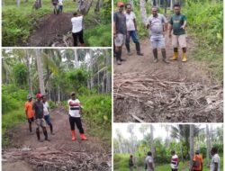 PEMDES Wayaloar gandeng Tokoh agama serta Tokoh Pemuda Gereja Sidak Jalan Tani di desa Wayaloar. PEMDES Wayaloar gandeng Tokoh agama serta Tokoh Pemuda Gereja Sidak Jalan Tani di desa Wayaloar.