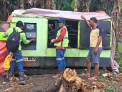 Harita Nickel Kirim Teknisi Listrik Untuk Bantu Perbaiki Mesin Lampu Desa Wayaloar Didampingi Ris Souisa, Masyarakat Berikan Apresiasi 2023 Harita Nickel Kirim Teknisi Listrik Untuk Bantu Perbaiki Mesin Lampu Desa Wayaloar Didampingi Ris Souisa, Masyarakat Berikan Apresiasi 2023