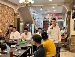 Wakil Ketua Komisi VII DPR-RI Maman Abdurrahman ST Bersama Ketua DPD Partai Golkar Kota Singkawang Dr. Andi Syarif TUW, ST.,MT.,M.Si (Han) Sahur Bersama Pengurus Dan Anggota Partai Golkar Di Kafe Manila 2023 Wakil Ketua Komisi VII DPR-RI Maman Abdurrahman ST Bersama Ketua DPD Partai Golkar Kota Singkawang Dr. Andi Syarif TUW, ST.,MT.,M.Si (Han) Sahur Bersama Pengurus Dan Anggota Partai Golkar Di Kafe Manila 2023