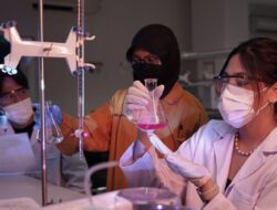 Pemanfaatan Ampas Kelapa Untuk Membuat Biodiesel Pemanfaatan Ampas Kelapa Untuk Membuat Biodiesel