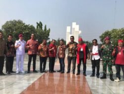 HUT Pattimura ke-206, Alumni STM Ambon Sejabodetabek Bareng M1R SSB Gelar Tabur Bunga di TMP HUT Pattimura ke-206, Alumni STM Ambon Sejabodetabek Bareng M1R SSB Gelar Tabur Bunga di TMP